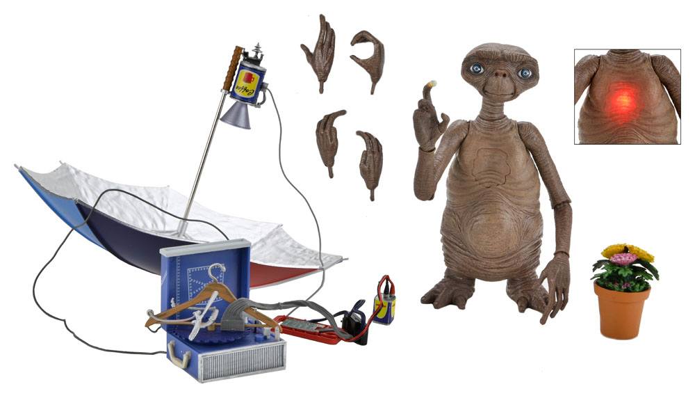 E.T. THE EXTRA-TERRESTRIAL ACTION FIGURE ULTIMATE DELUXE E.T. 11 CM