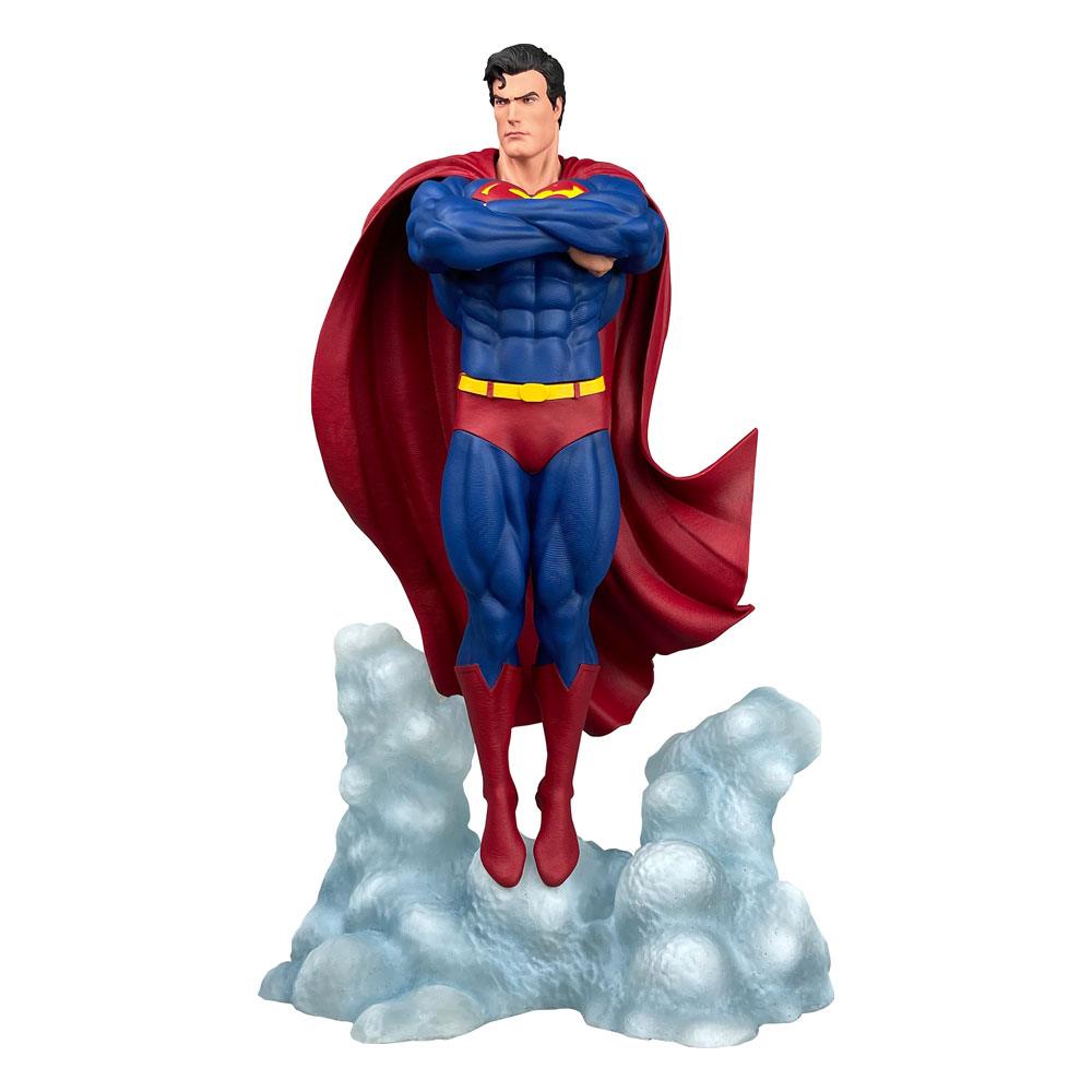 DC COMIC GALLERY PVC STATUE SUPERMAN ASCENDANT 25 CM